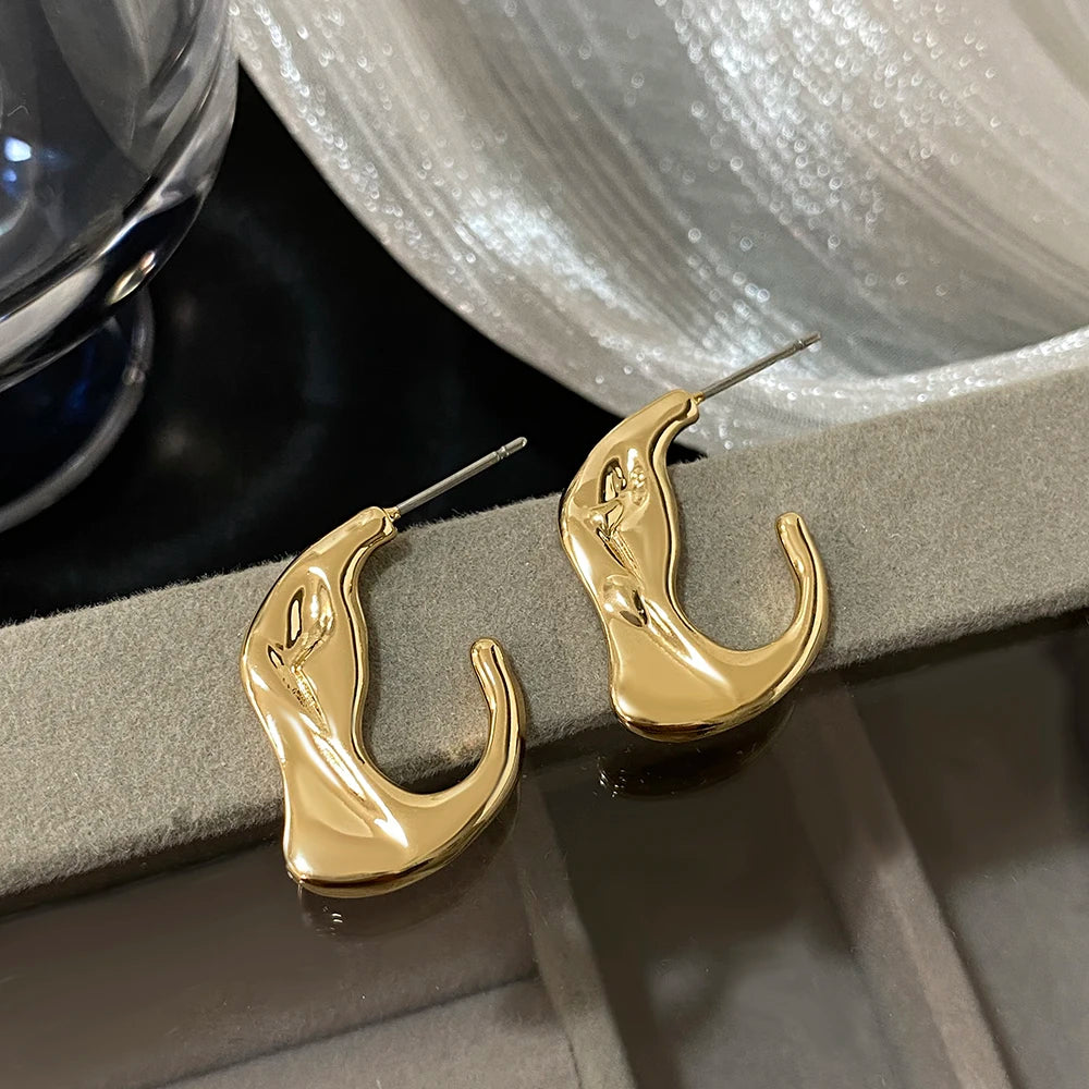 Urban Earring Trends