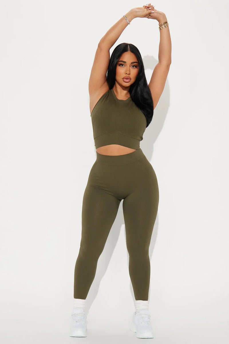 GYM WEAR