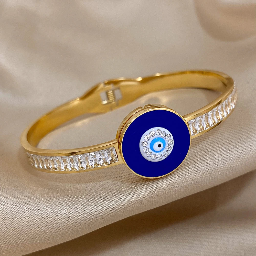 Luxe Bracelet World