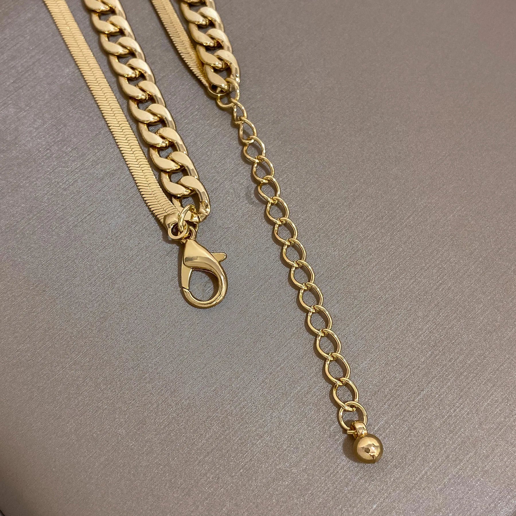 The Necklace Lounge