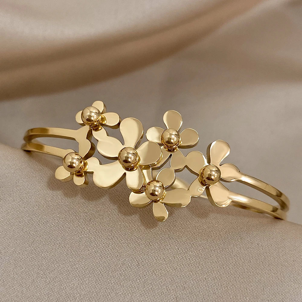 Glow Wrist Boutique