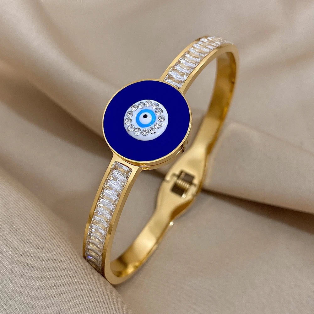 Luxe Bracelet World