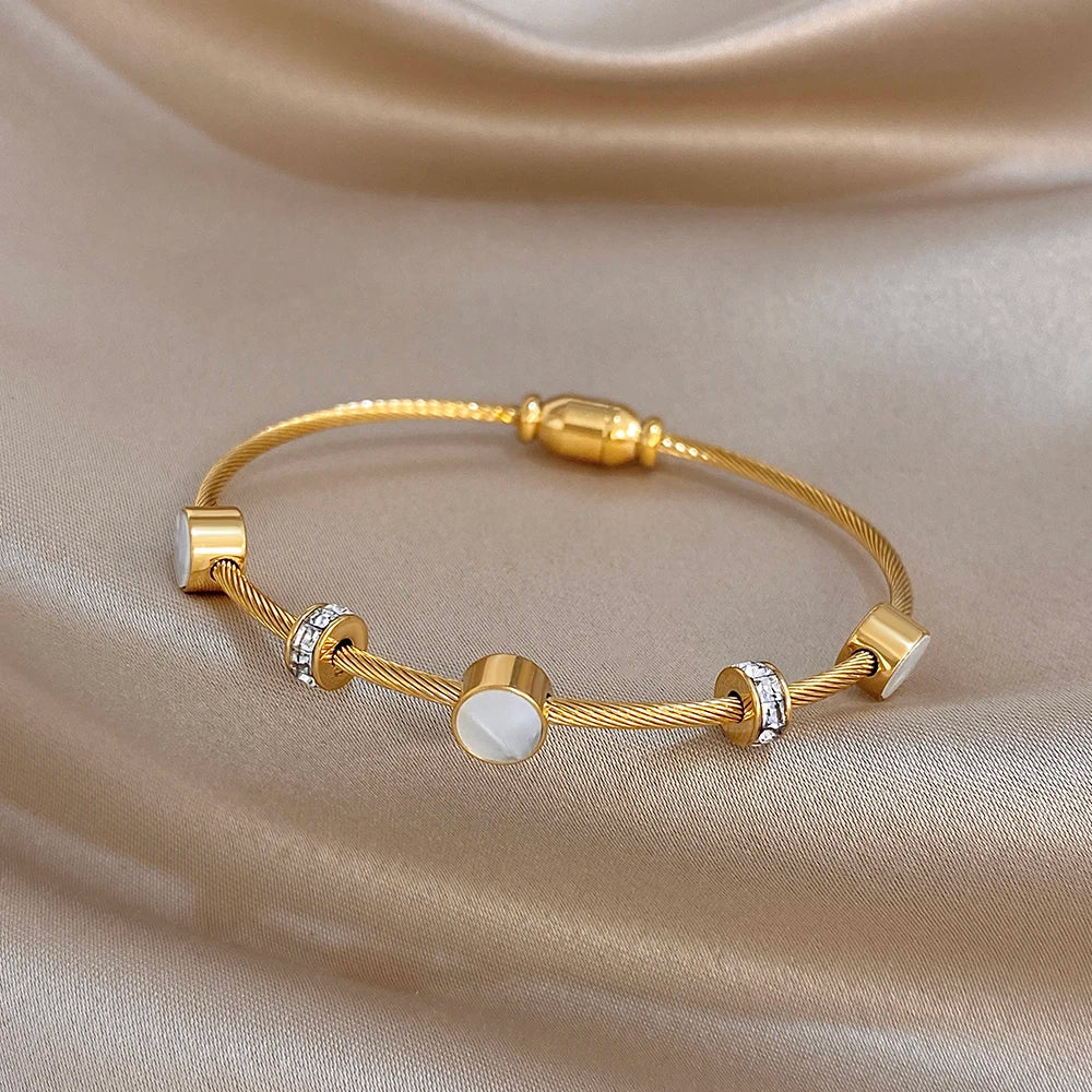 Aura Knot Jewelry