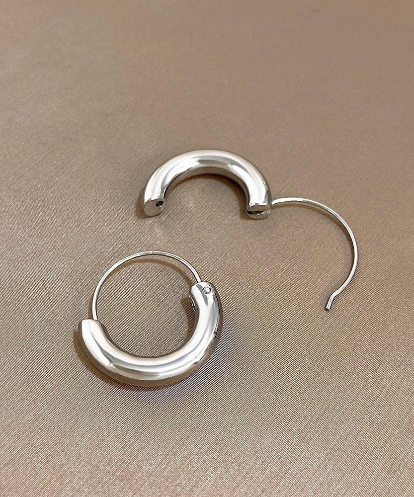 The Earring Nest