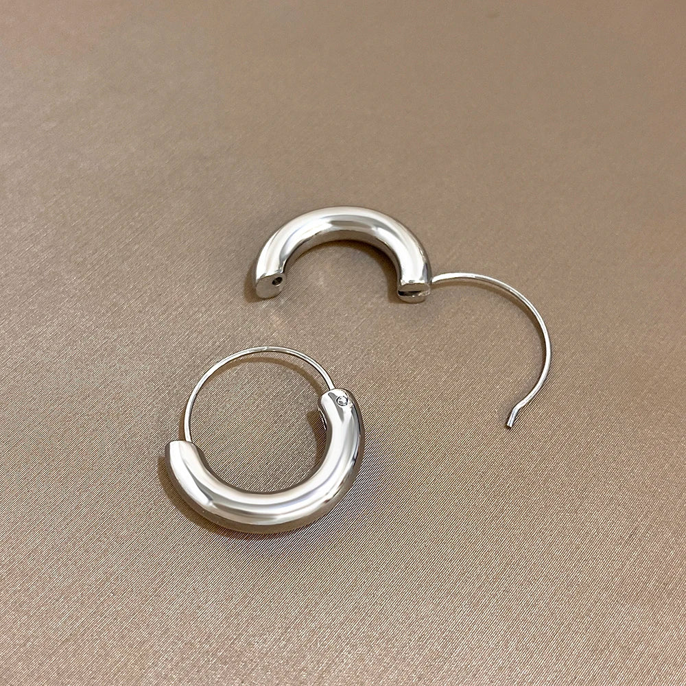 The Earring Nest