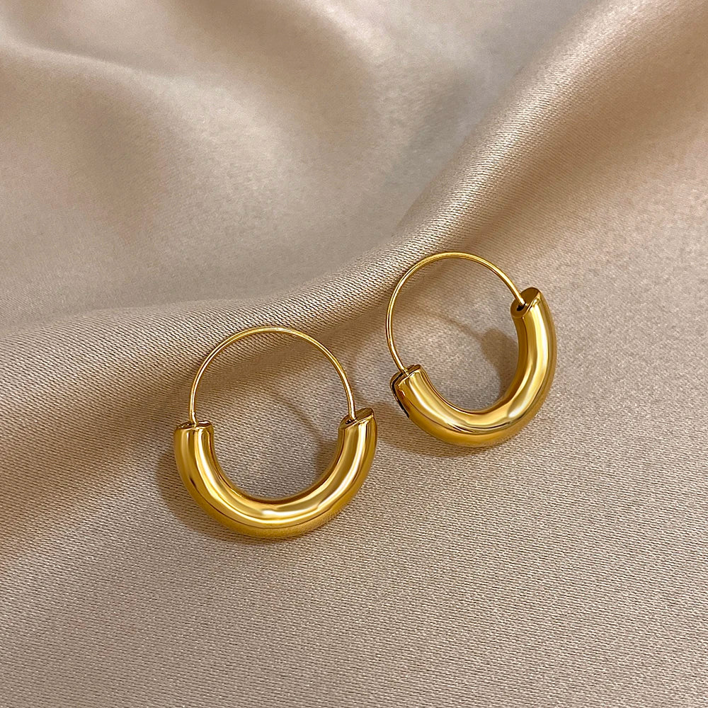 The Earring Nest