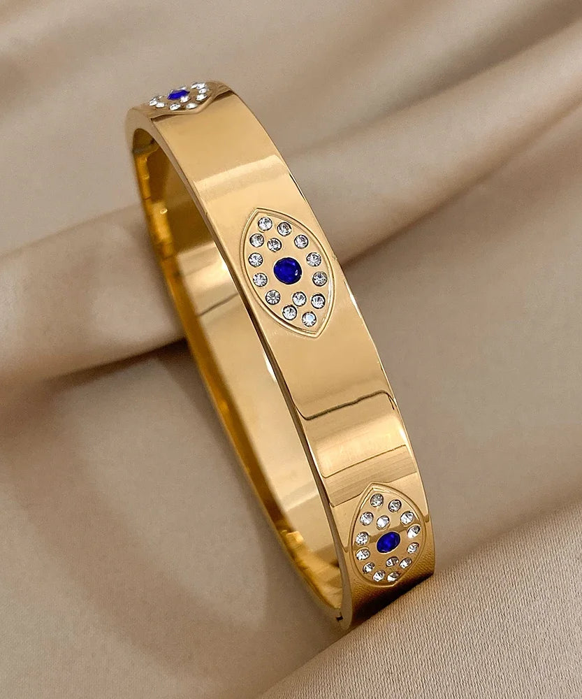 Luxe Bracelet World