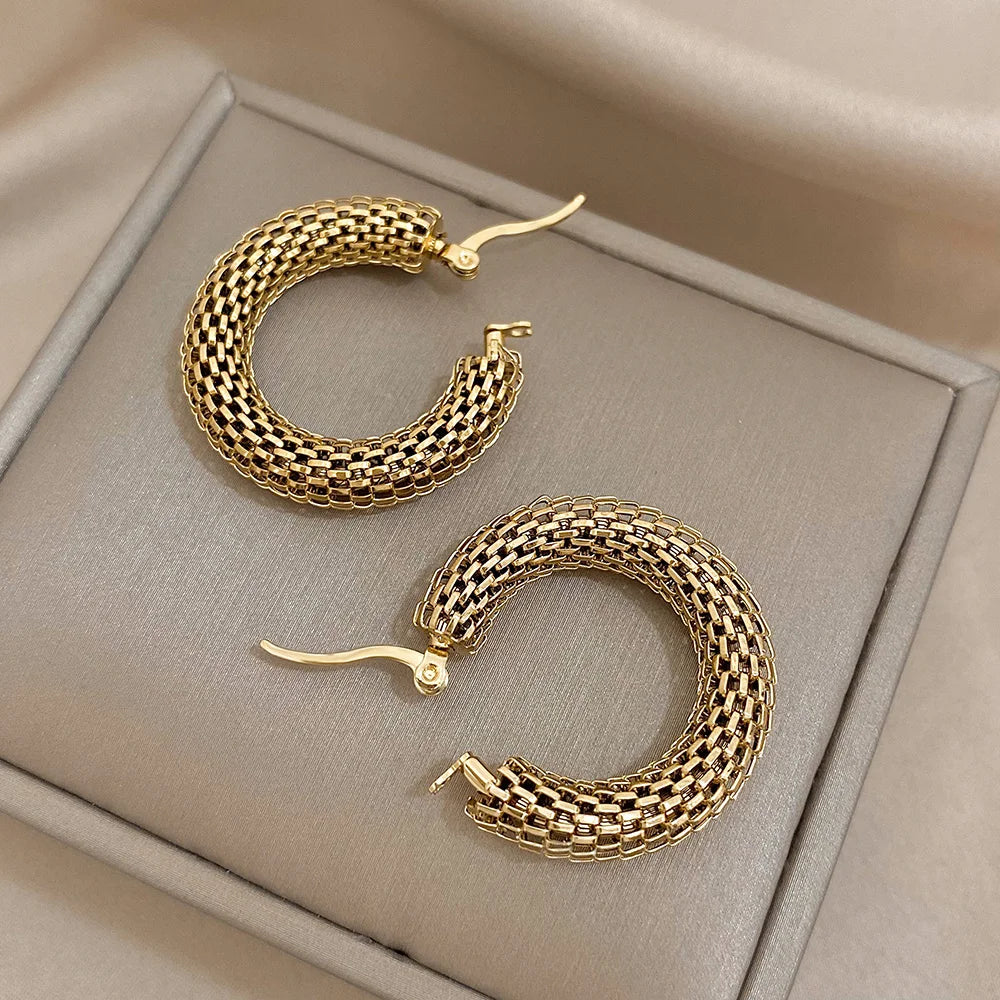 Silver Hoop Boutique
