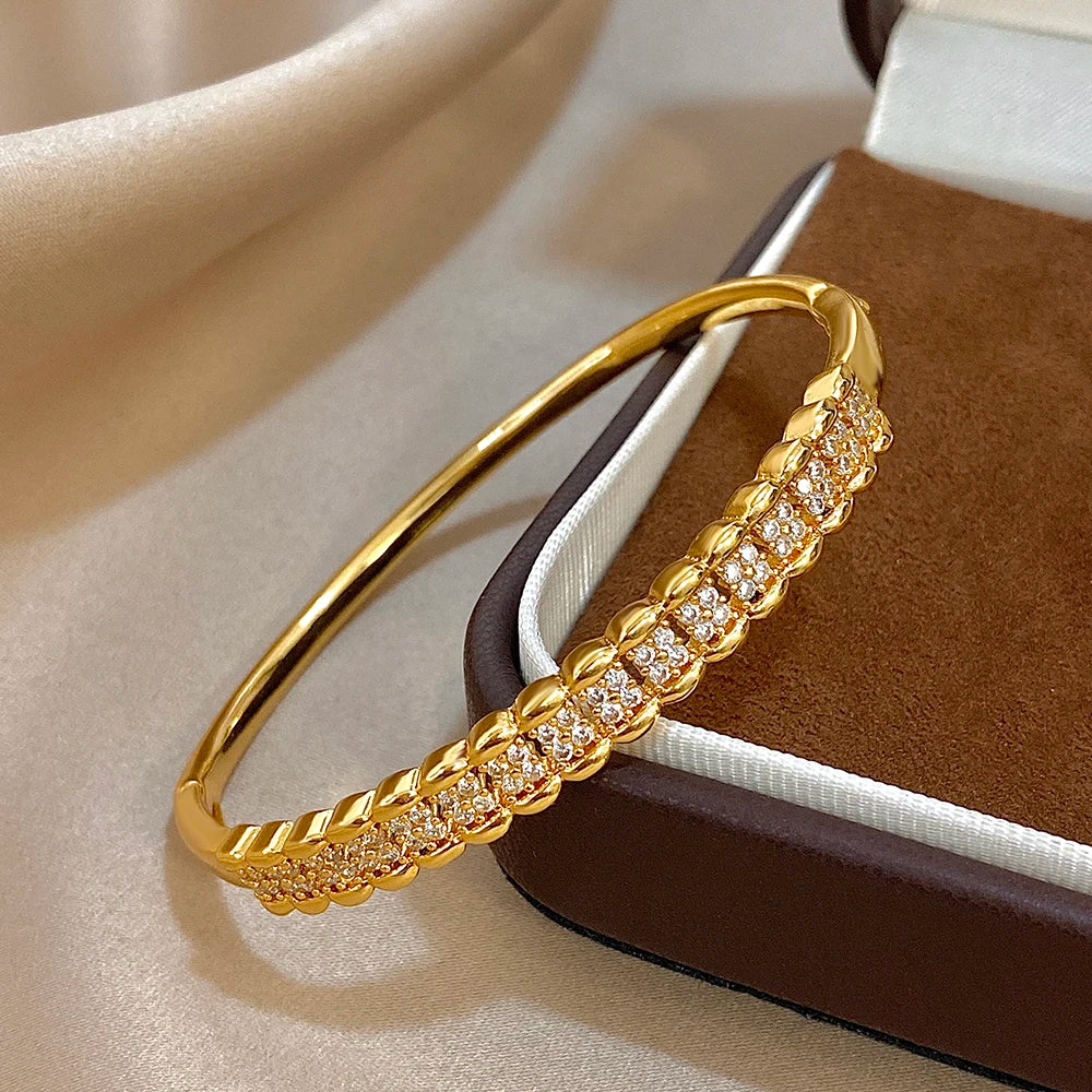 Elegant Wrist Haven