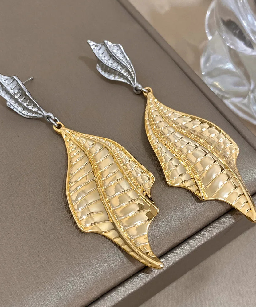 The Earring Lounge