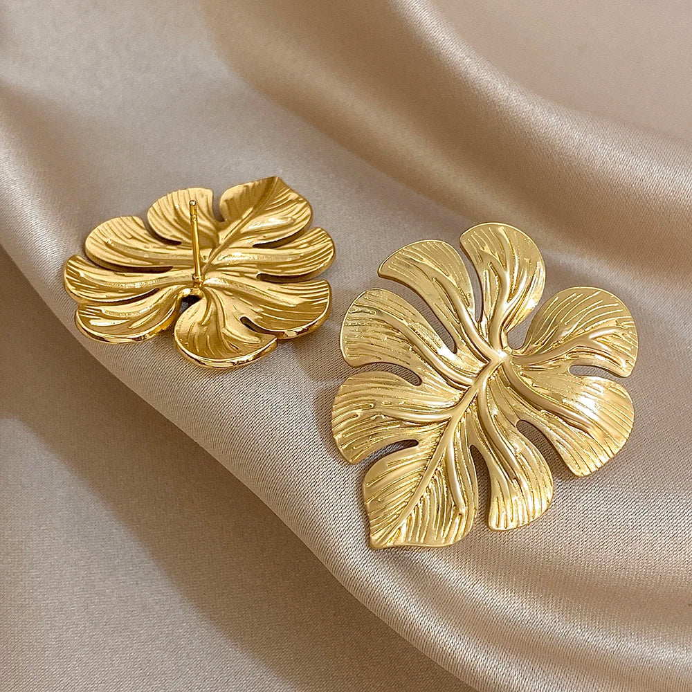 Aura Spark Jewelry