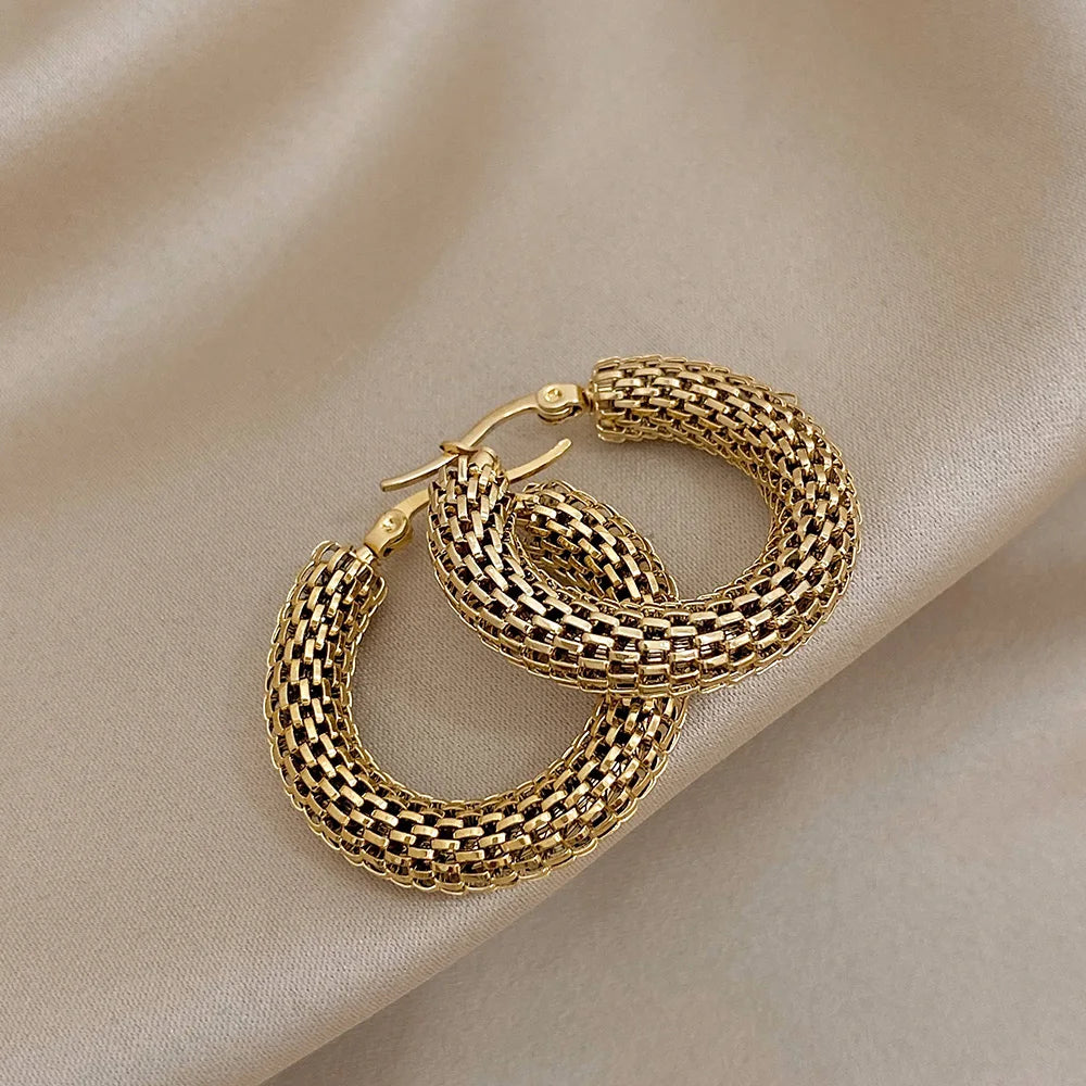 Silver Hoop Boutique
