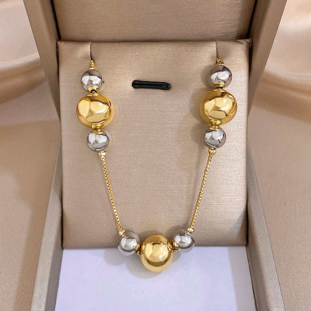 Glow Necklace World