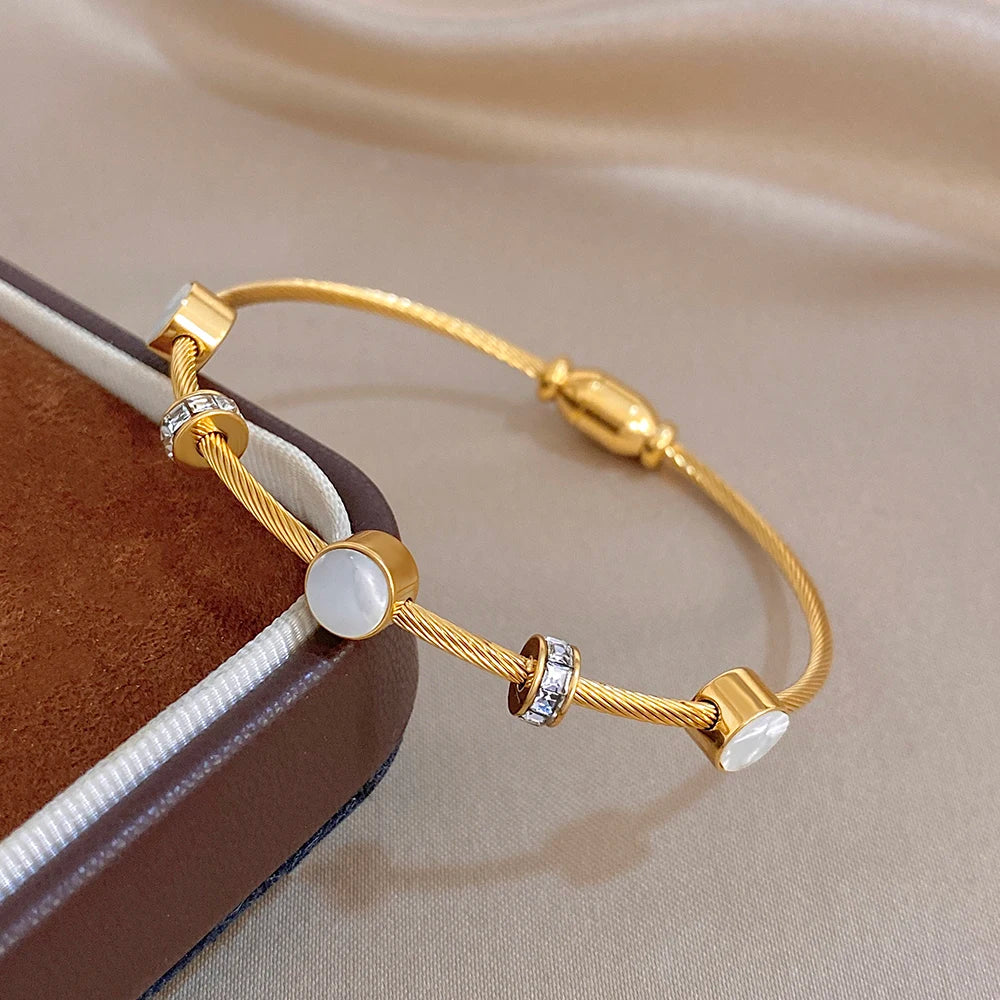 Aura Knot Jewelry