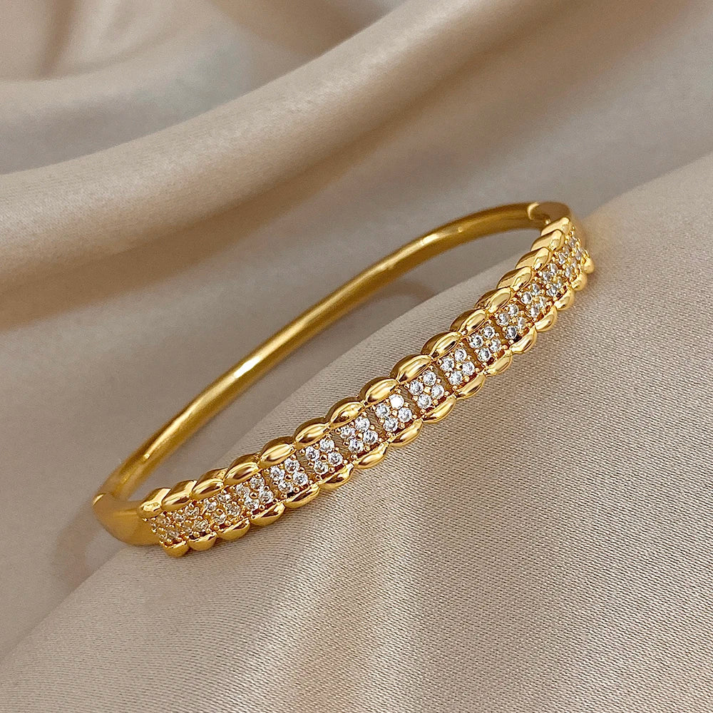 Elegant Wrist Haven