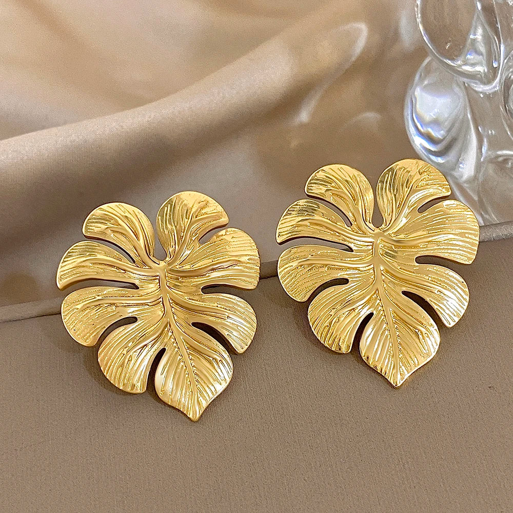 Aura Spark Jewelry