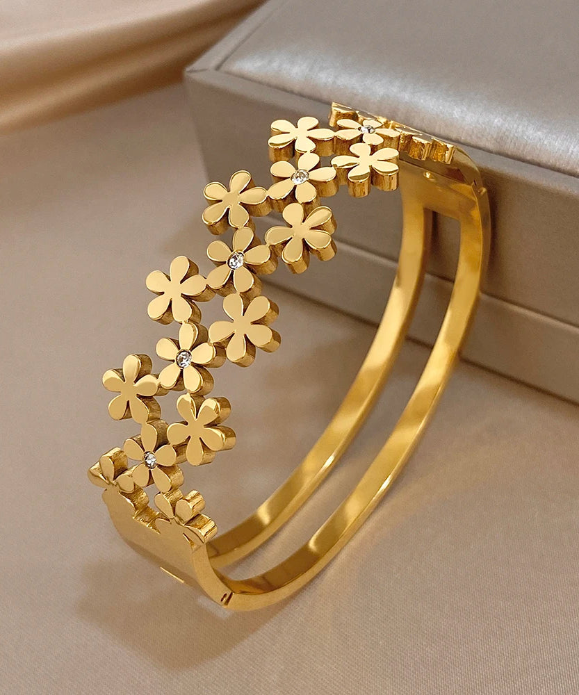 Mystic Bracelet Club