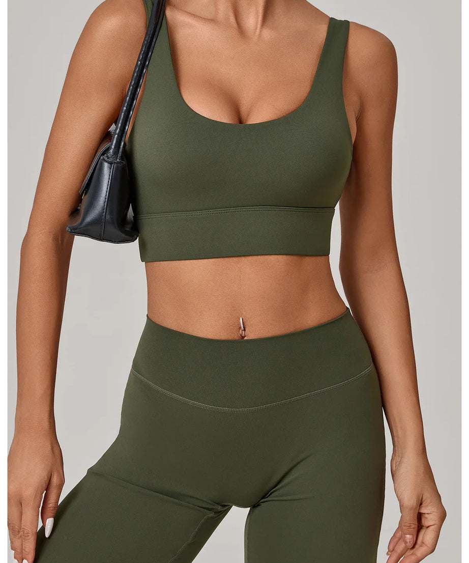 Peak Wear Set