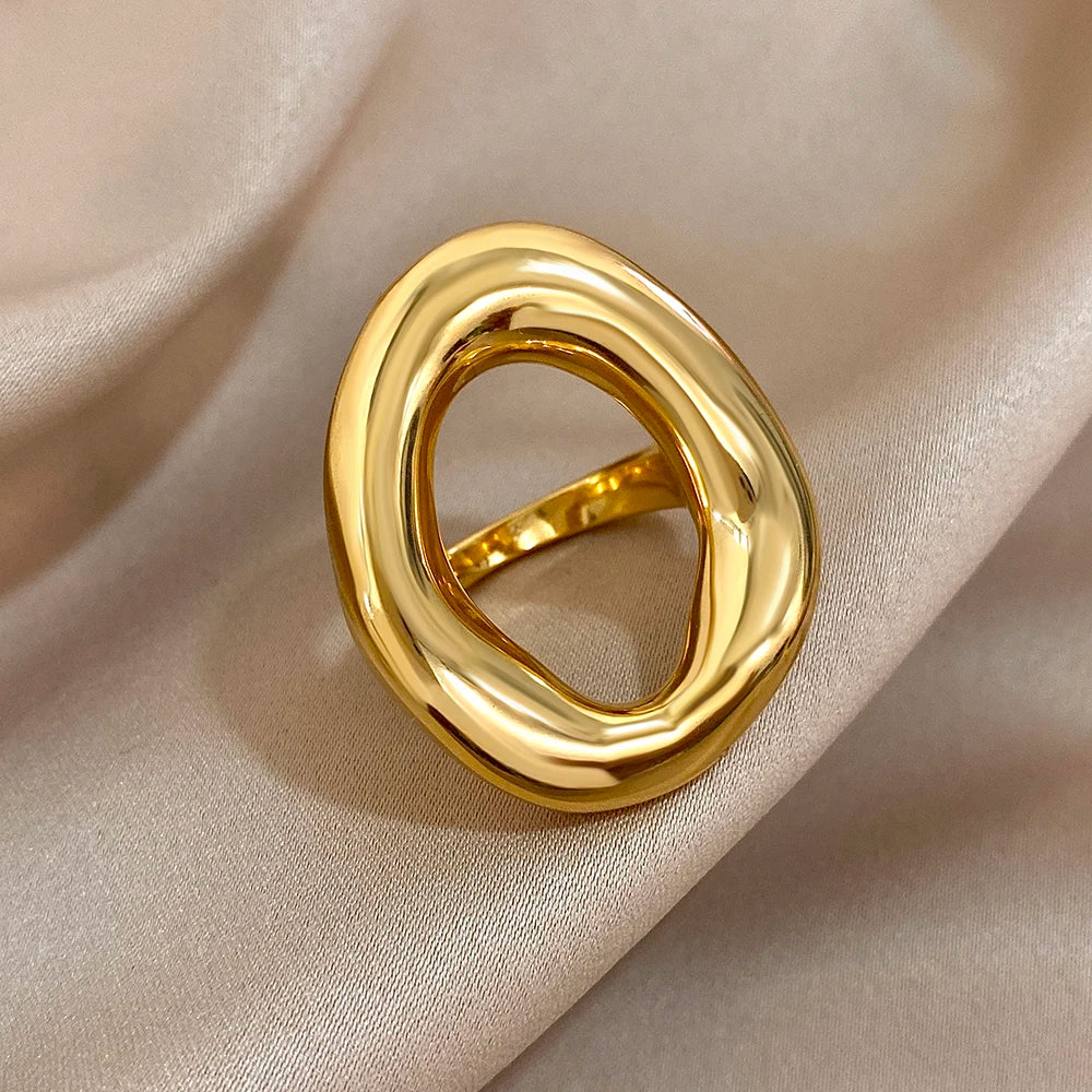 Celestial Ring House