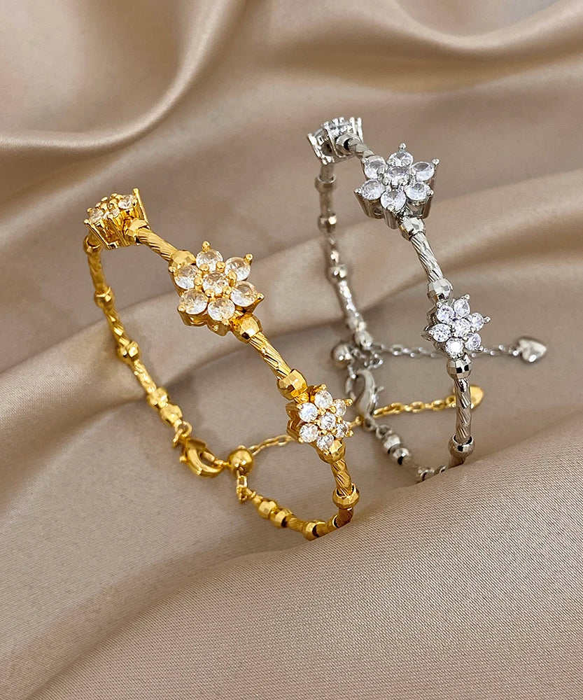 Elite Bracelet Lounge