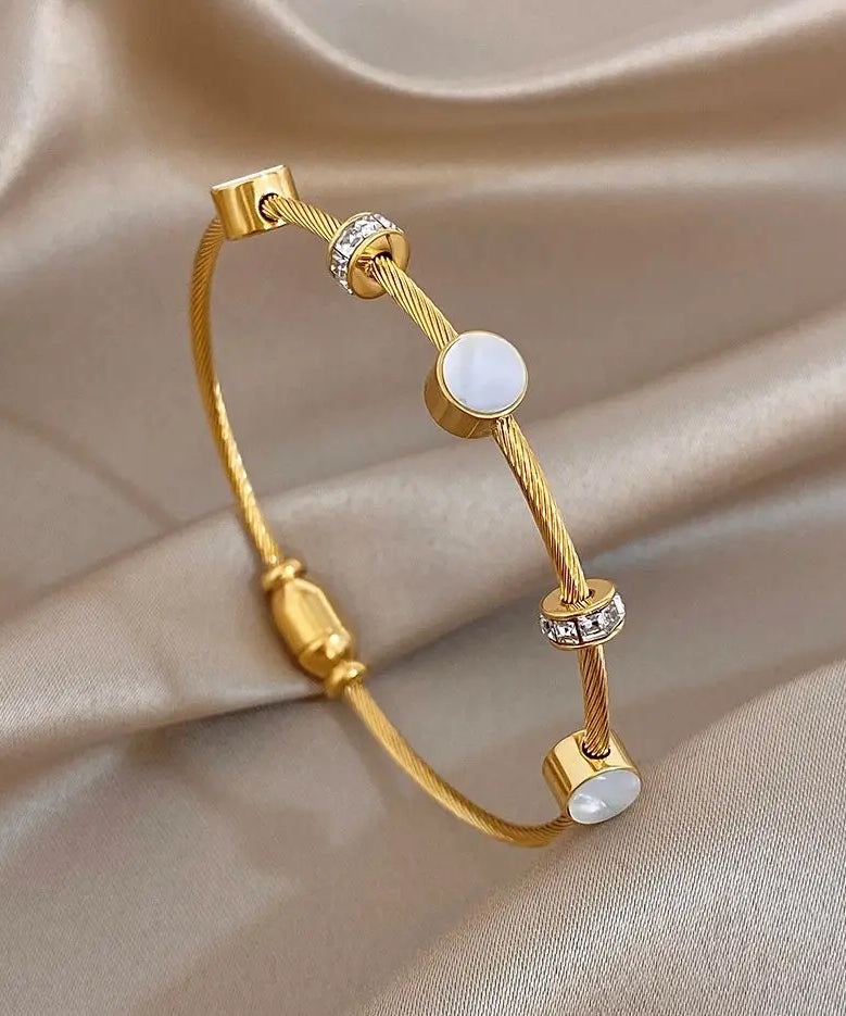 Aura Knot Jewelry