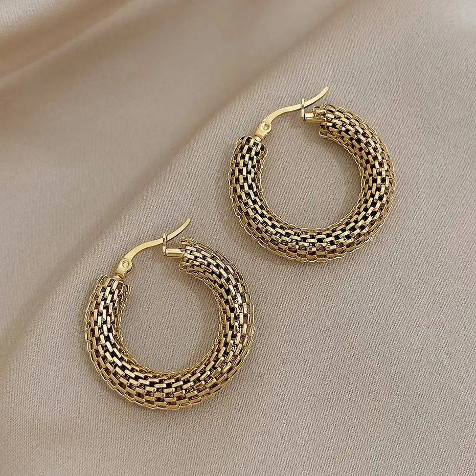 Silver Hoop Boutique