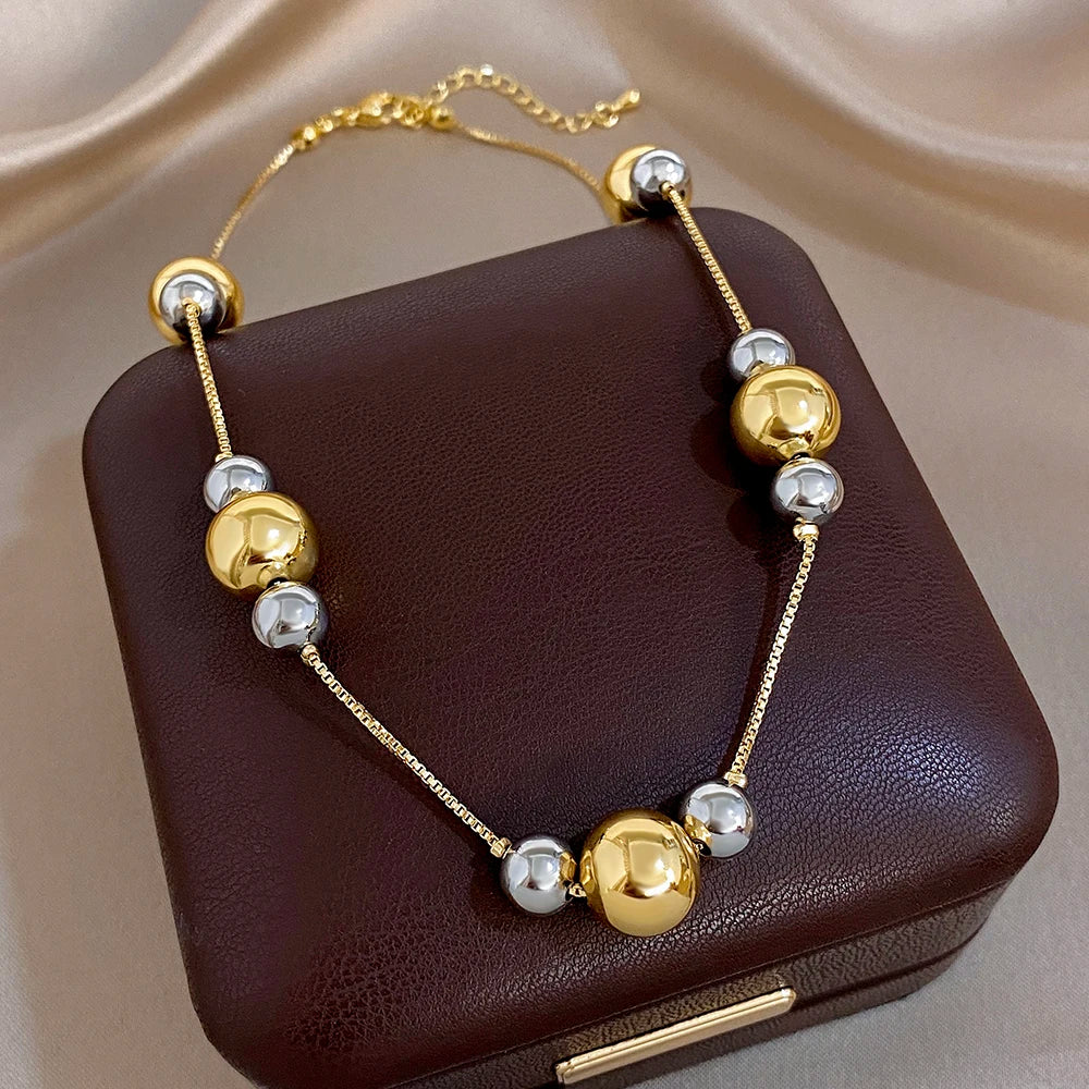 Glow Necklace World
