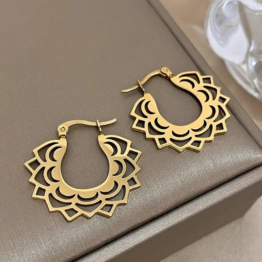 Velvet Earring Studio