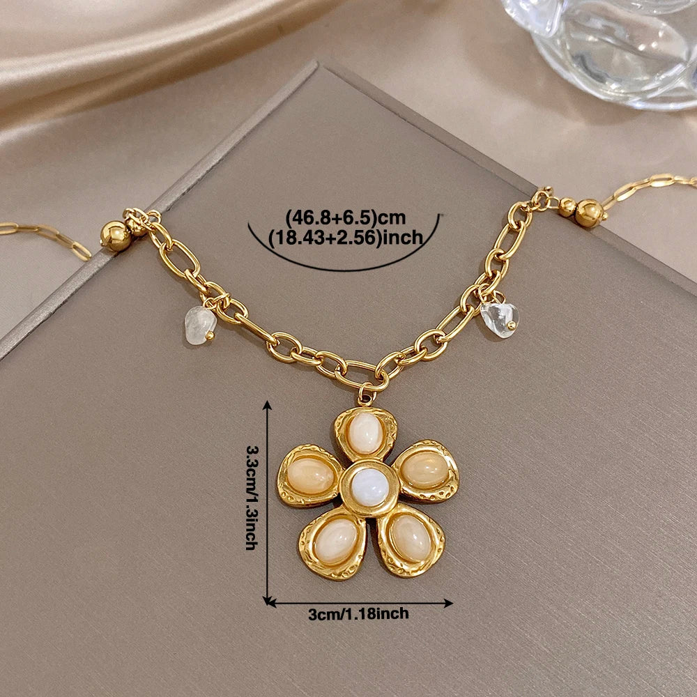 Aura Necklace Boutique