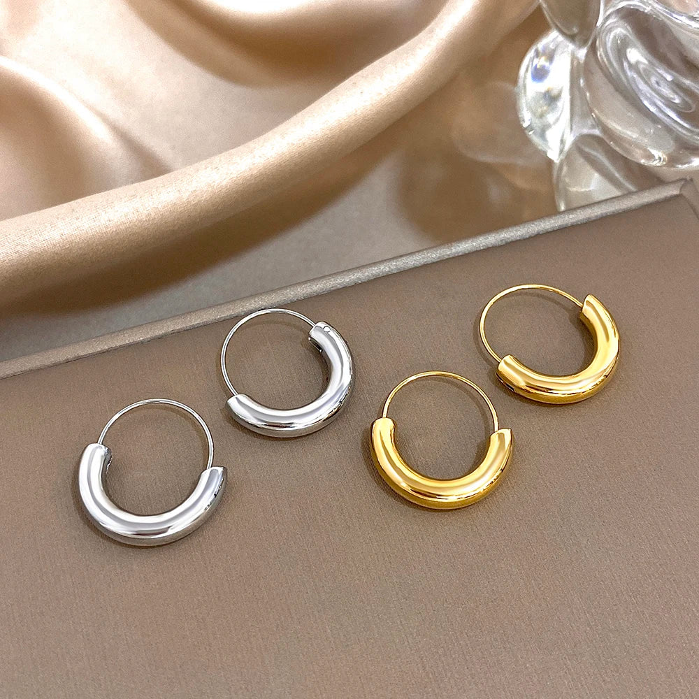 The Earring Nest