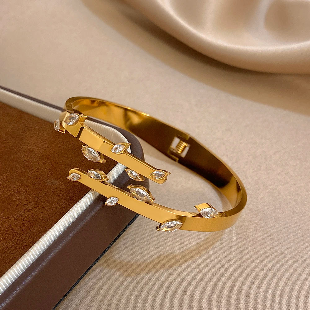Pure Wrist Fashion