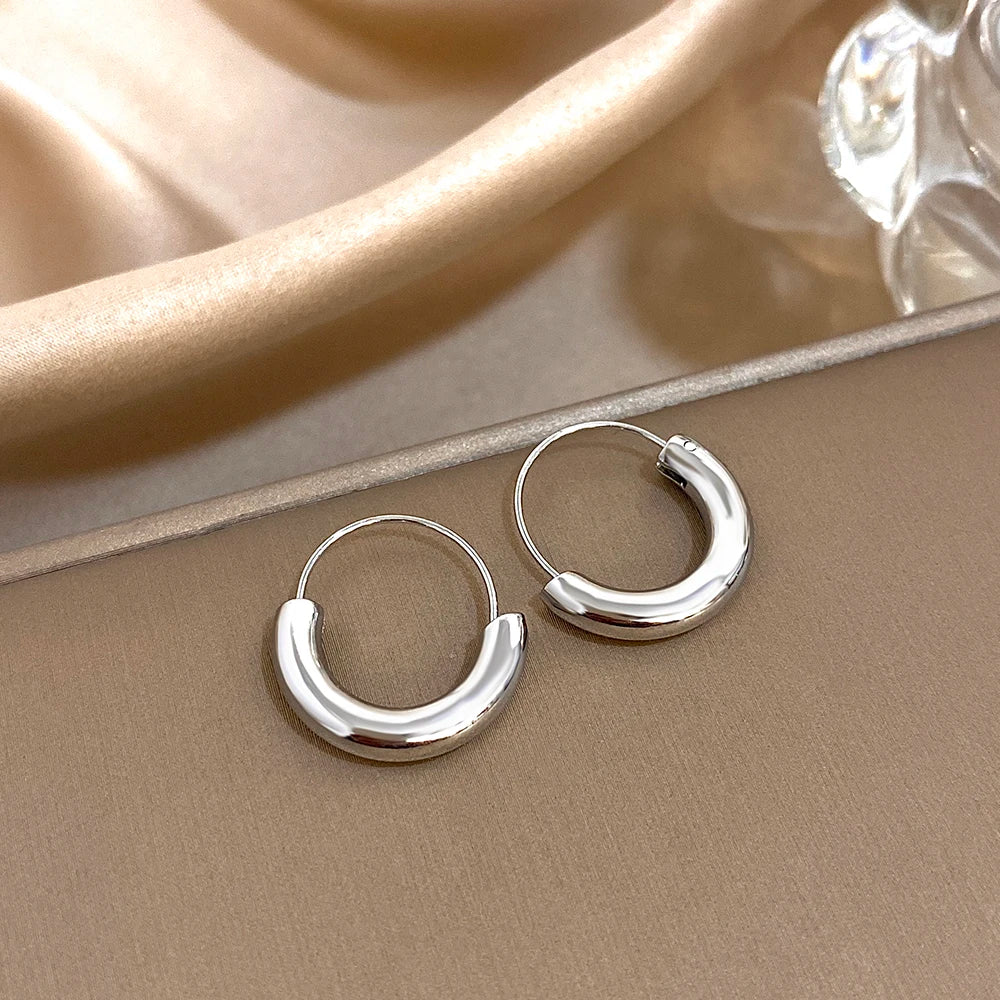 The Earring Nest