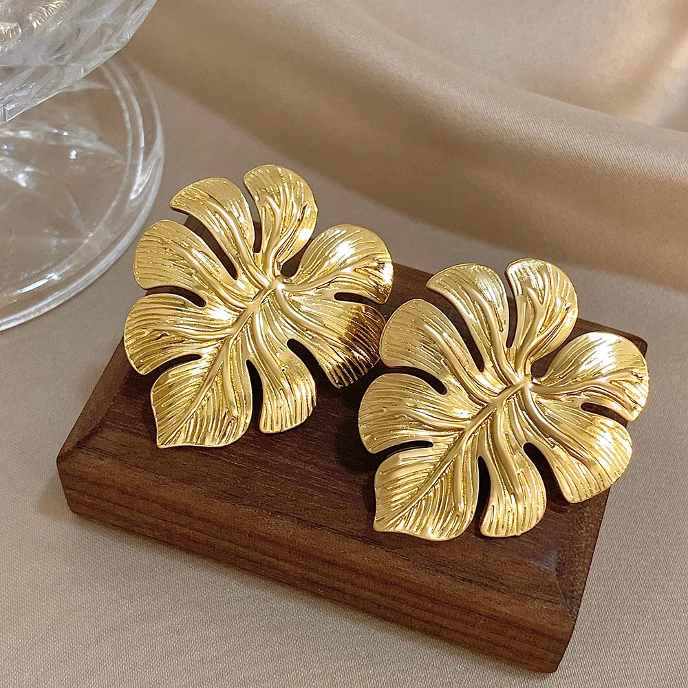 Aura Spark Jewelry