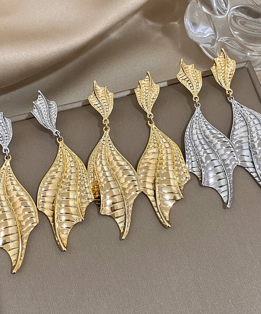 The Earring Lounge
