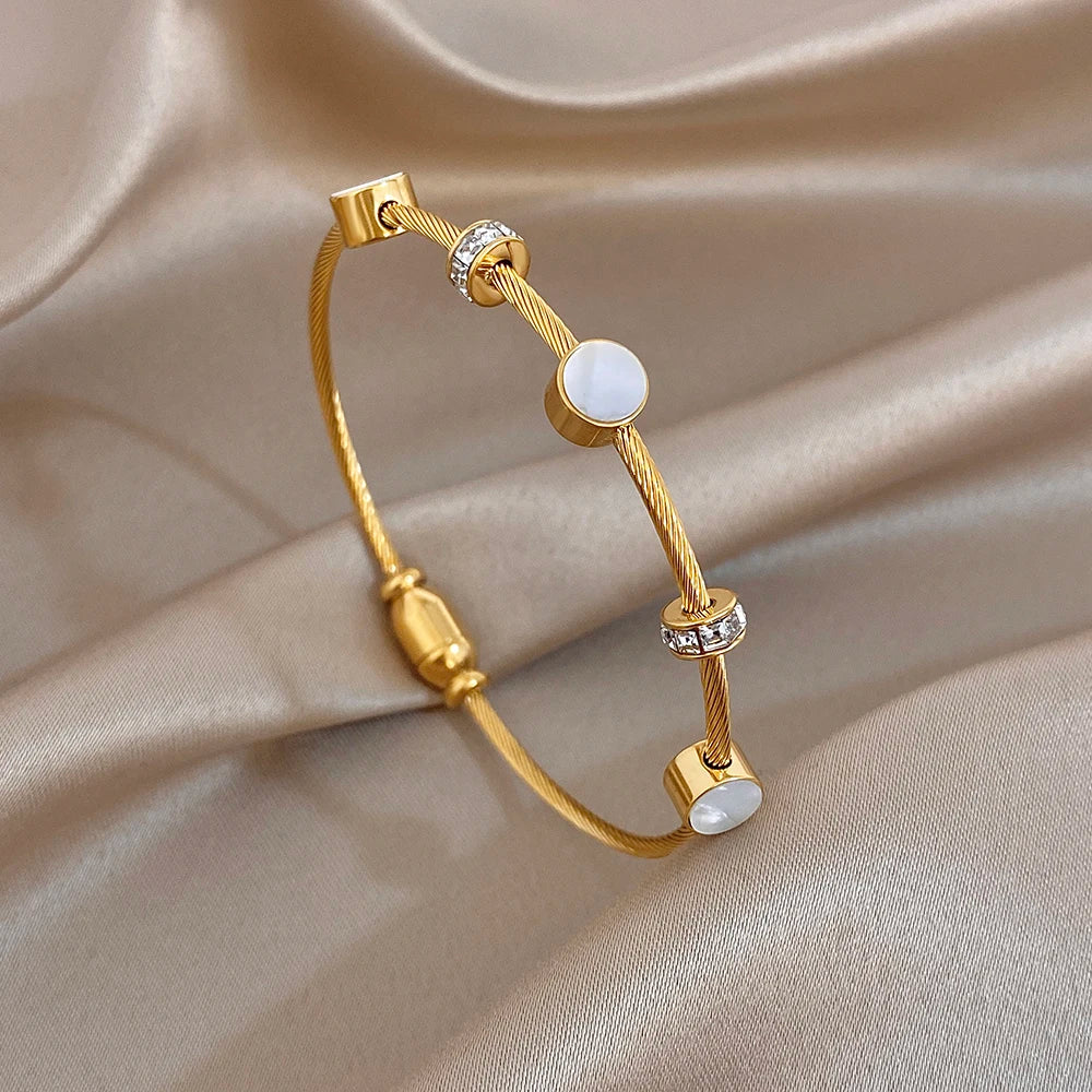 Aura Knot Jewelry