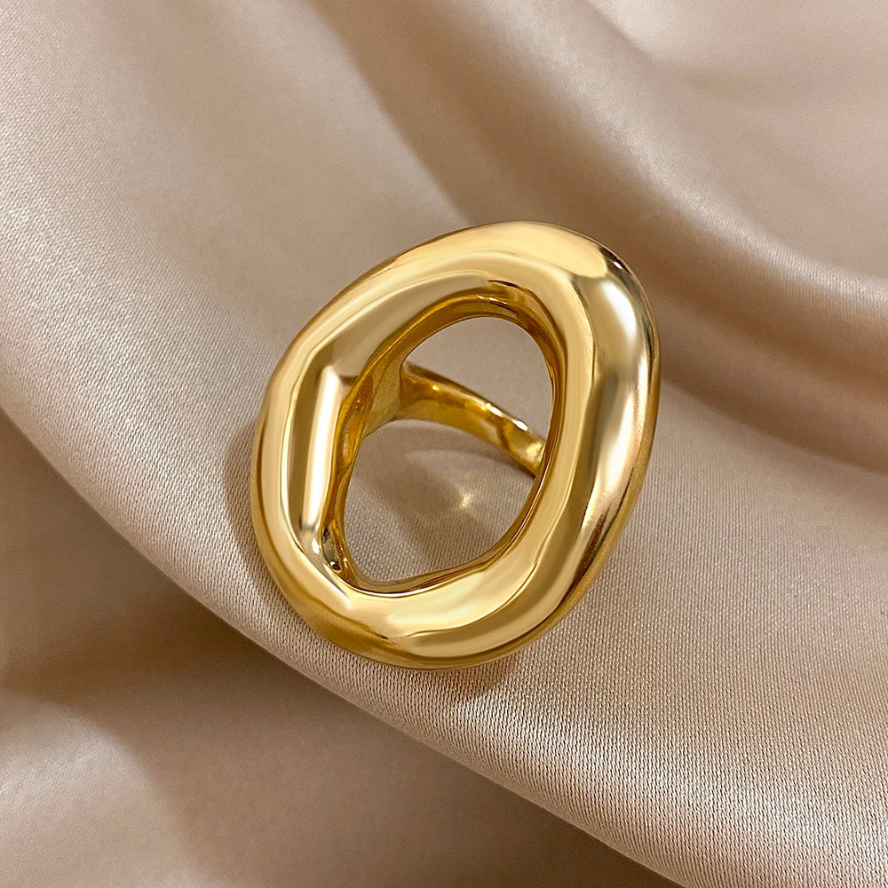 Celestial Ring House