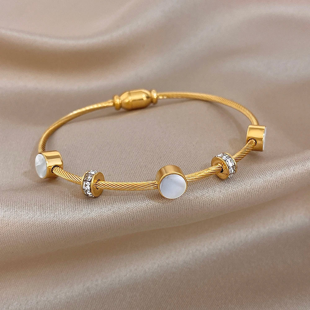 Aura Knot Jewelry